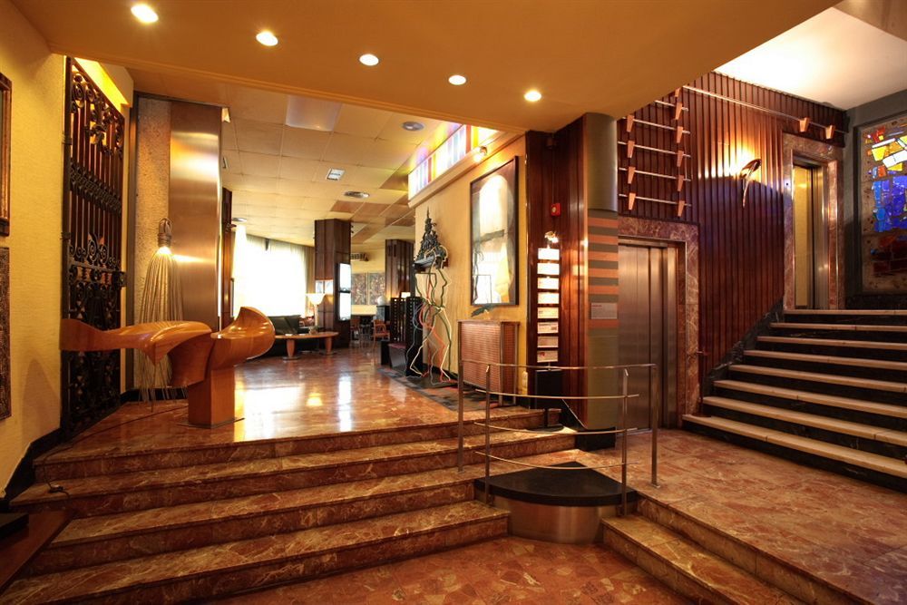 Crisol Quindos Hotel Leon Exterior photo