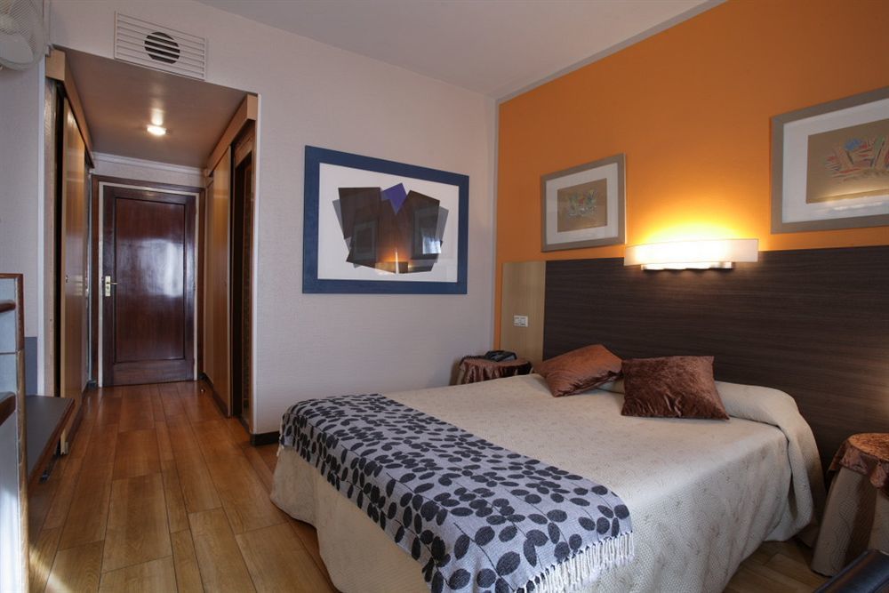 Crisol Quindos Hotel Leon Exterior photo